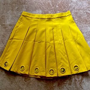 Yellow skirt